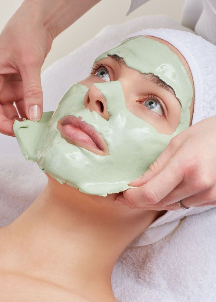 Janssen Peal off Mask